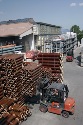 Klick f&uuml;r Originalgr&ouml;&szlig;e :003business.jpg